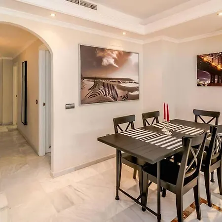 Apartment Beautiful Lorcrimar With Large Terrace Rdr364 Marbella