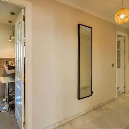 Apartment Beautiful Lorcrimar With Large Terrace Rdr364 Marbella