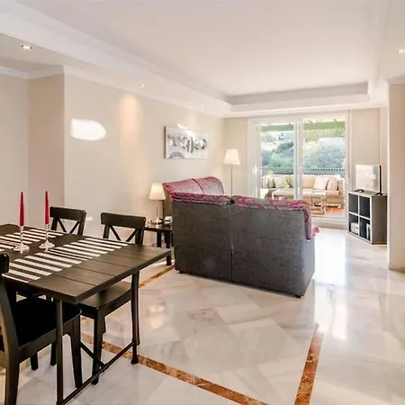 Beautiful Lorcrimar With Large Terrace Rdr364 Marbella